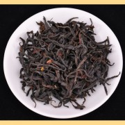 Feng-Qing-Ye-Sheng-Hong-Cha-Wild-Tree-Purple-Black-tea-Spring-2015-1