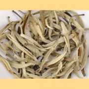 Jasmine-Silver-Needles-White-tea-of-Yunnan-Spring-2016-3