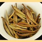 Jing-Gu-White-Pekoe-Silver-Needles-White-Tea-Spring-2016-3