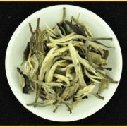 Jinggu-Imperial-Yue-Guang-Bai-White-Tea-of-Yunnan-Spring-2015-1