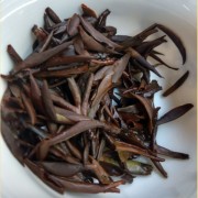 Purple-Wild-Buds-Black-Tea-from-Dehong-Spring-2016-3