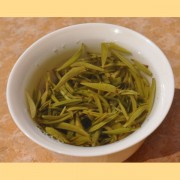 Spring-2015-Imperial-Yunnan-Dong-Ting-Bi-Luo-Chun-White-tea-3